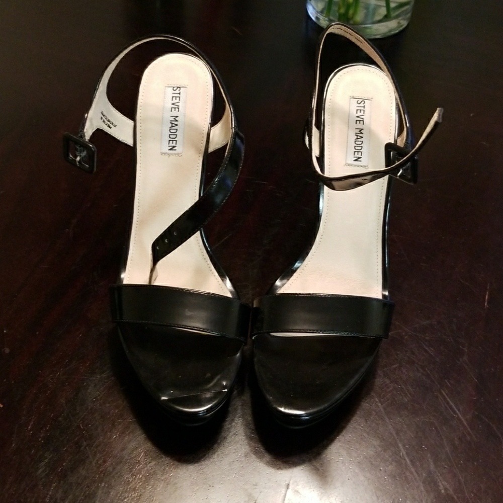 Steve Madden  wedges